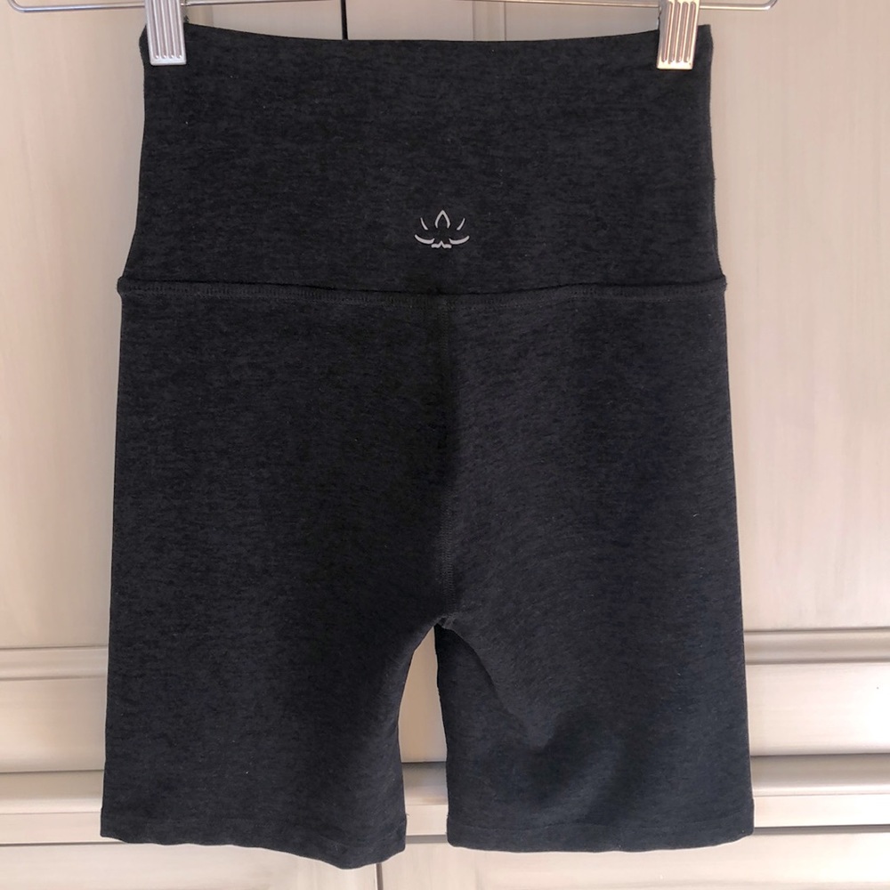 Beyond Yoga High Waist Spacedye Black Bike Shorts XS